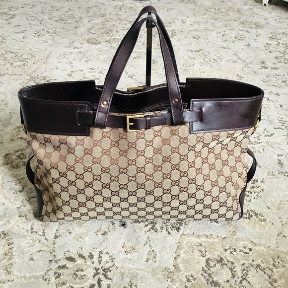 Authentic GUCCI GG logo canvas tote 🔥🔥 - Picture 15 of 15